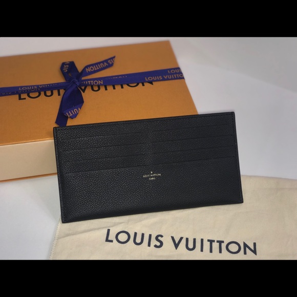 Louis Vuitton Handbags - Authentic Louis Vuitton felicie credit card holder Louis Vuitton Handbags - Authentic Louis Vuitton felicie credit card holder